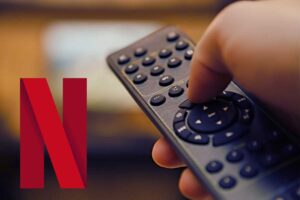 telecomando e logo netflix